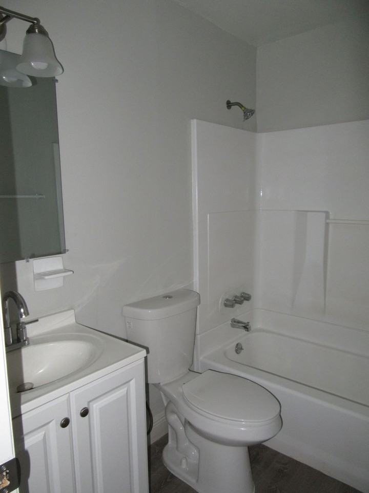 1309 Ne 20th St - Photo 7 of 20