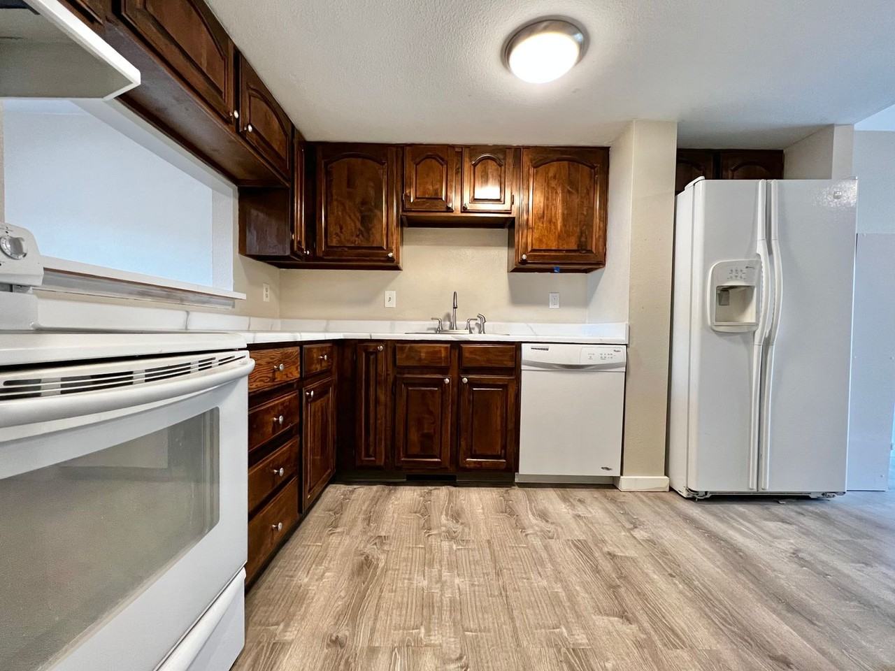 2929 Ross Dr #42 - Photo 5 of 20