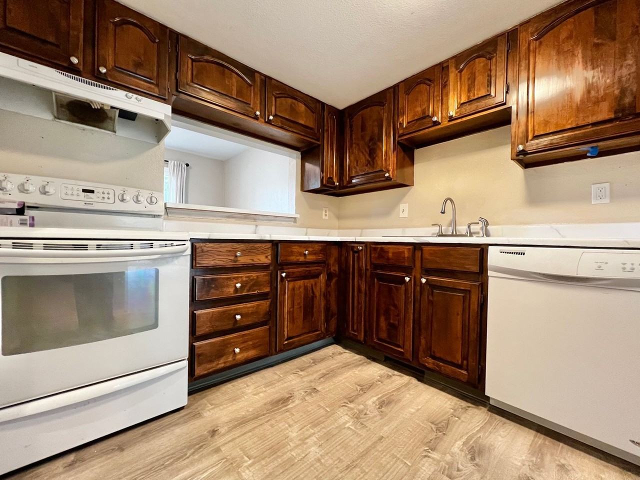 2929 Ross Dr #42 - Photo 6 of 20