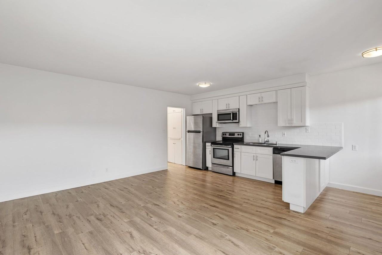 21111 Wood Ave LLC - Photo 2 of 20