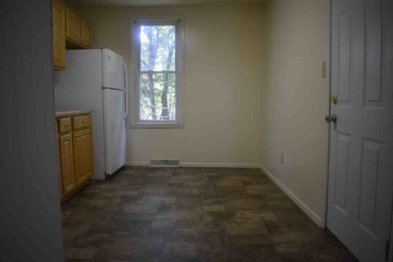 175-179 Maple Ave - Photo 2 of 11