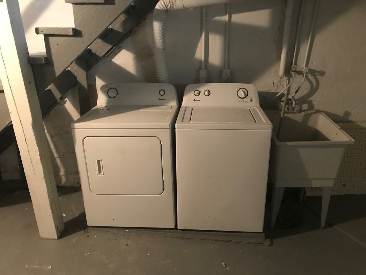 3306 Poppleton Ave - Photo 2 of 14