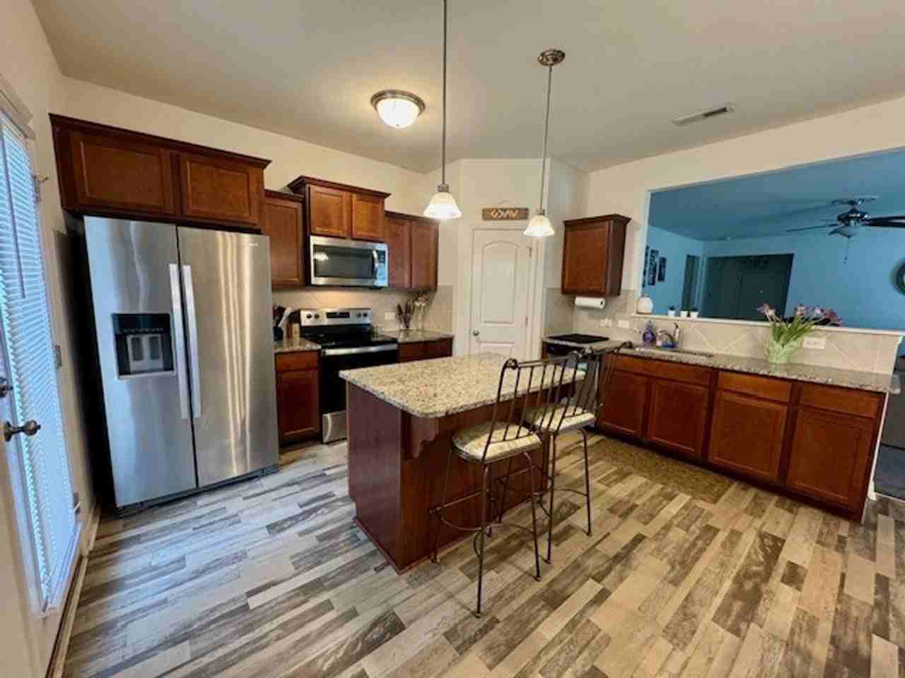 515 Smokehouse Ln - Photo 3 of 13