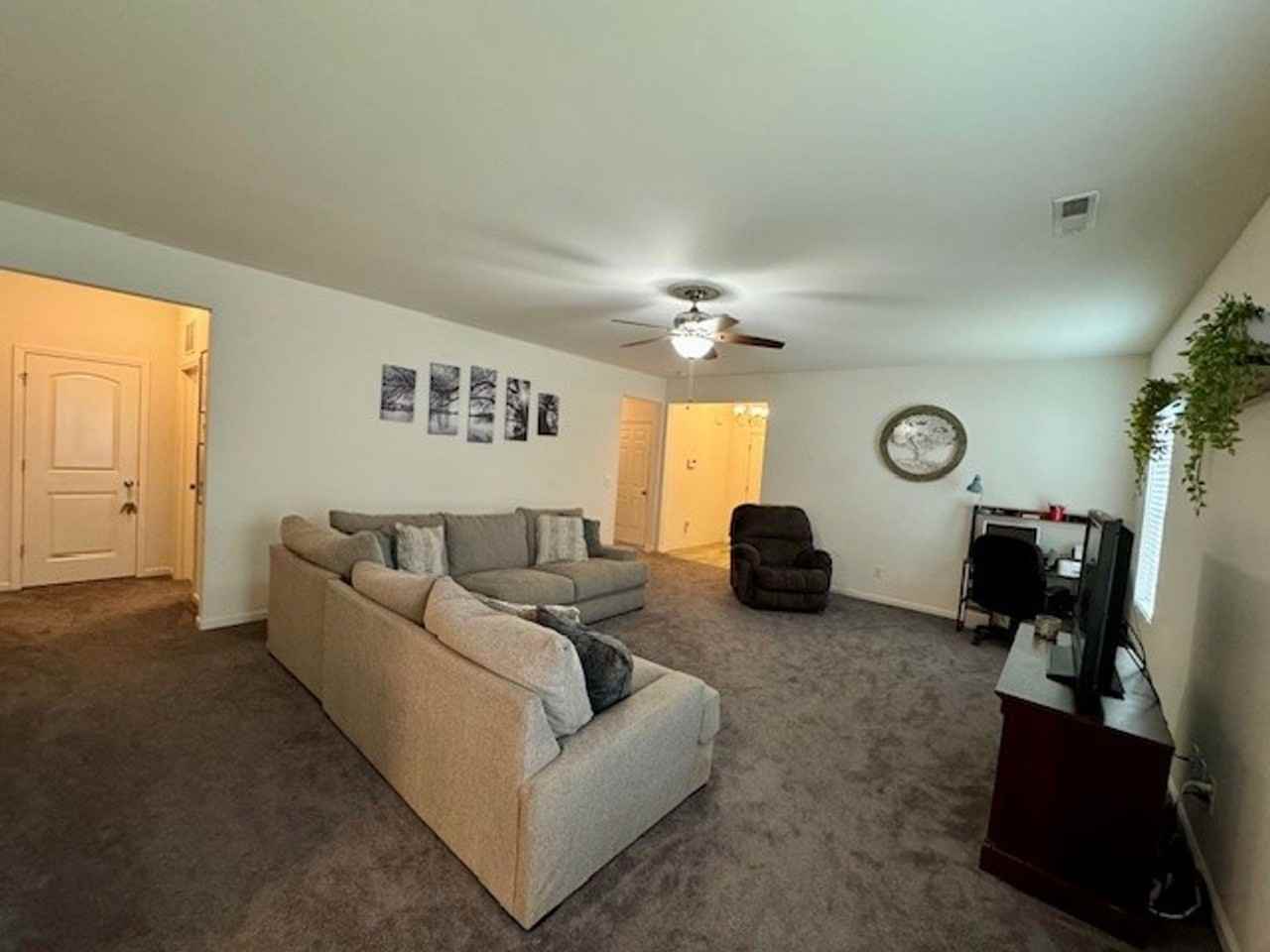 515 Smokehouse Ln - Photo 5 of 13