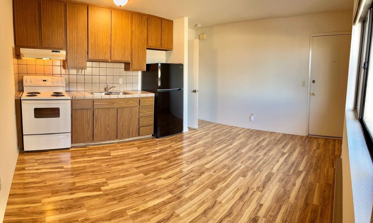 RM317C - Photo 3 of 9