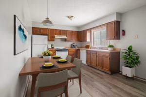 featured image of 305 W Tower Ct