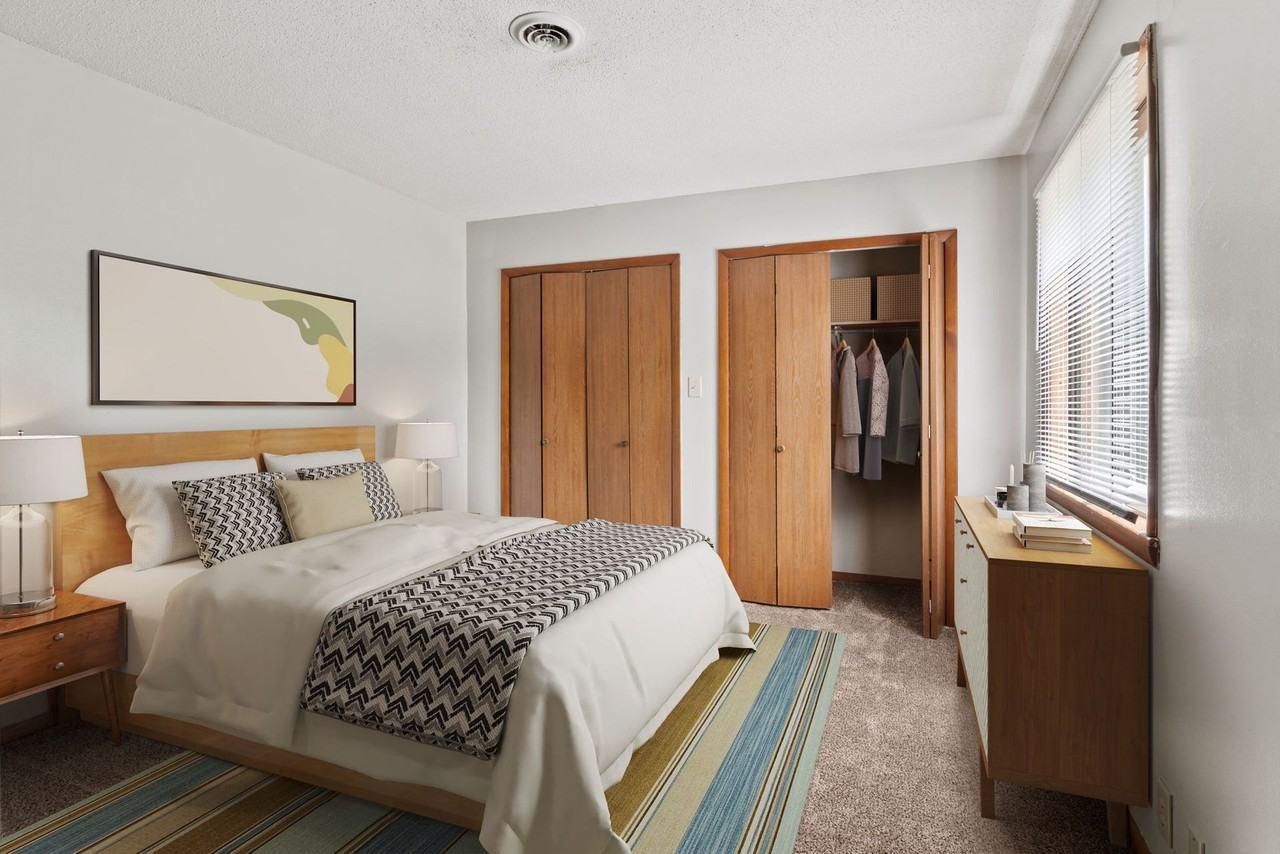 3905 North Franklin Street - Photo 4 of 16