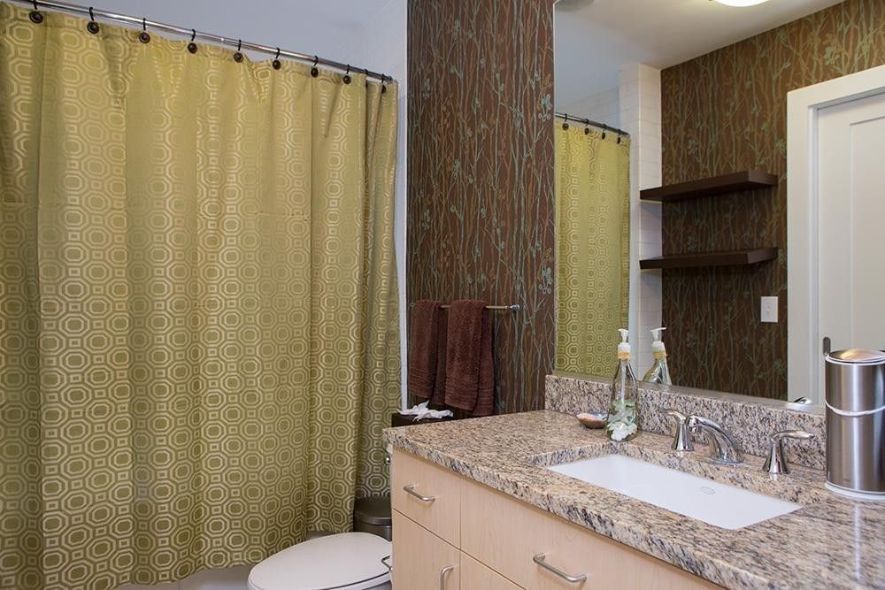 1920 Adelicia St #404 - Photo 7 of 15