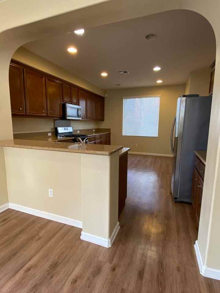 3027 Cedarwood Loop - Photo 4 of 33