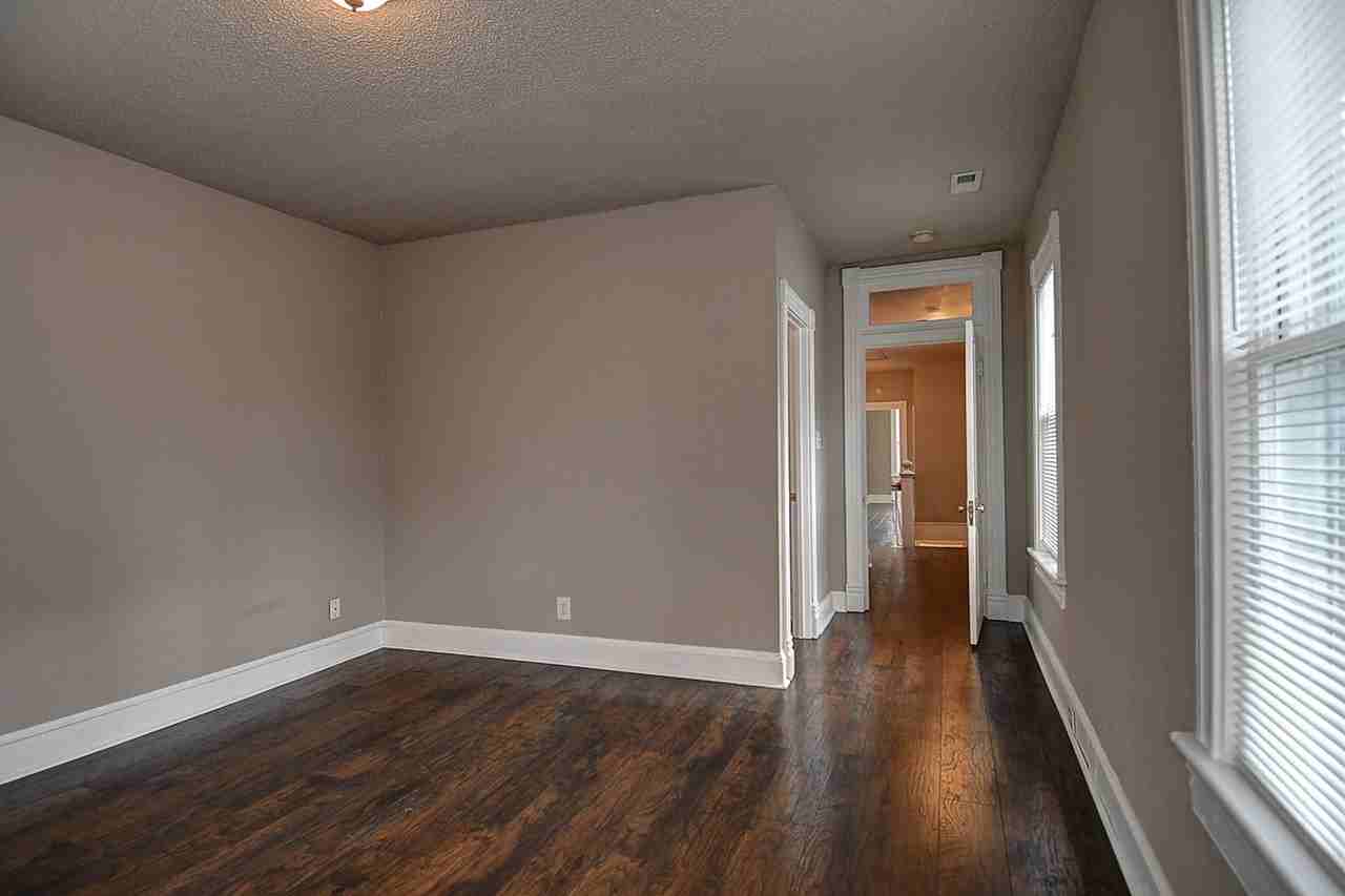 55 Riverview Ave - Photo 3 of 44