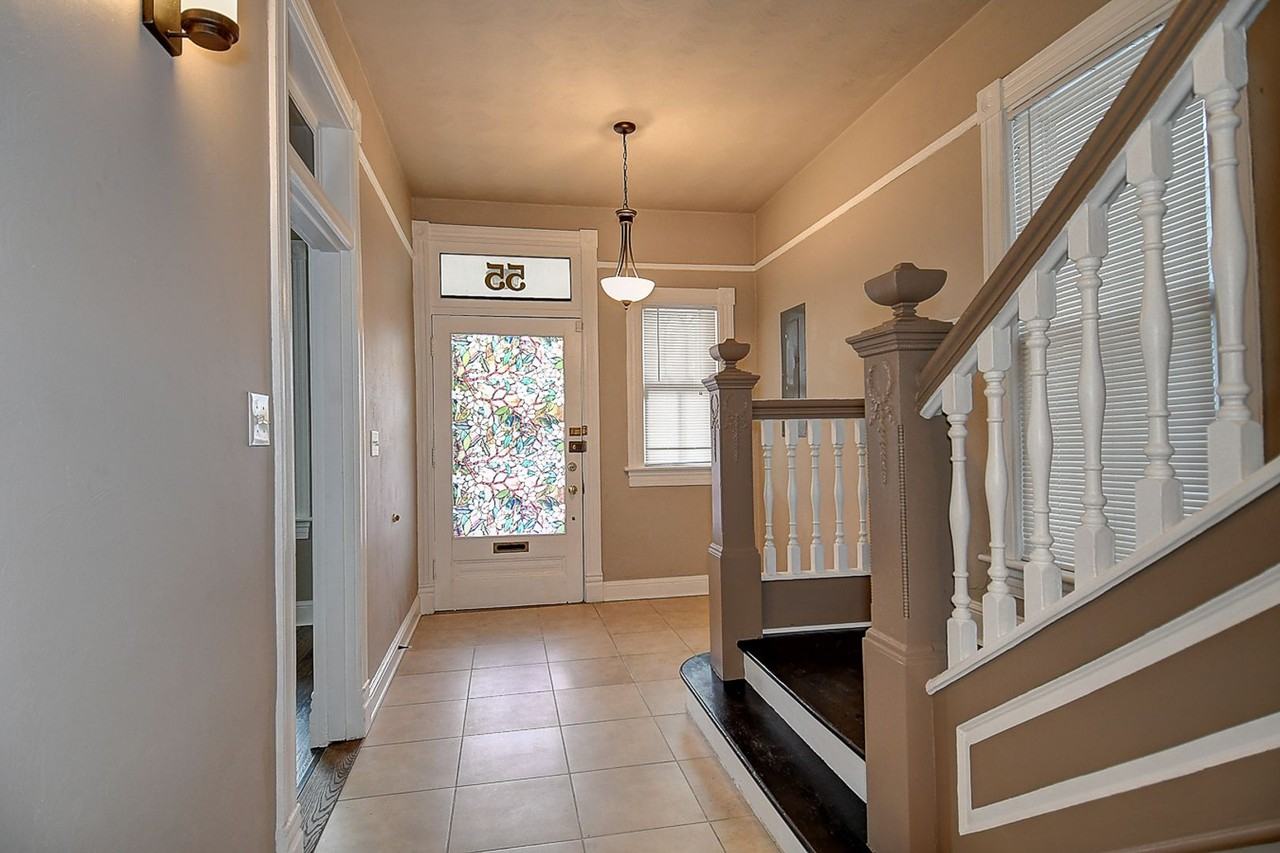 55 Riverview Ave - Photo 7 of 44