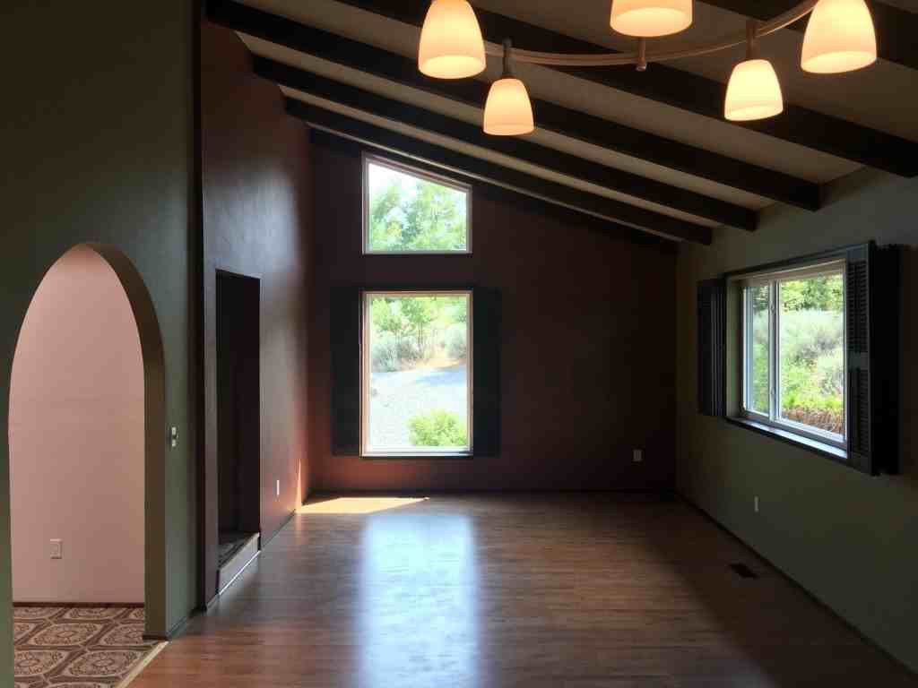 15185 Broili Dr - Photo 3 of 27