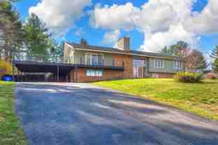 202 Fincastle Dr - Photo 1 of 1