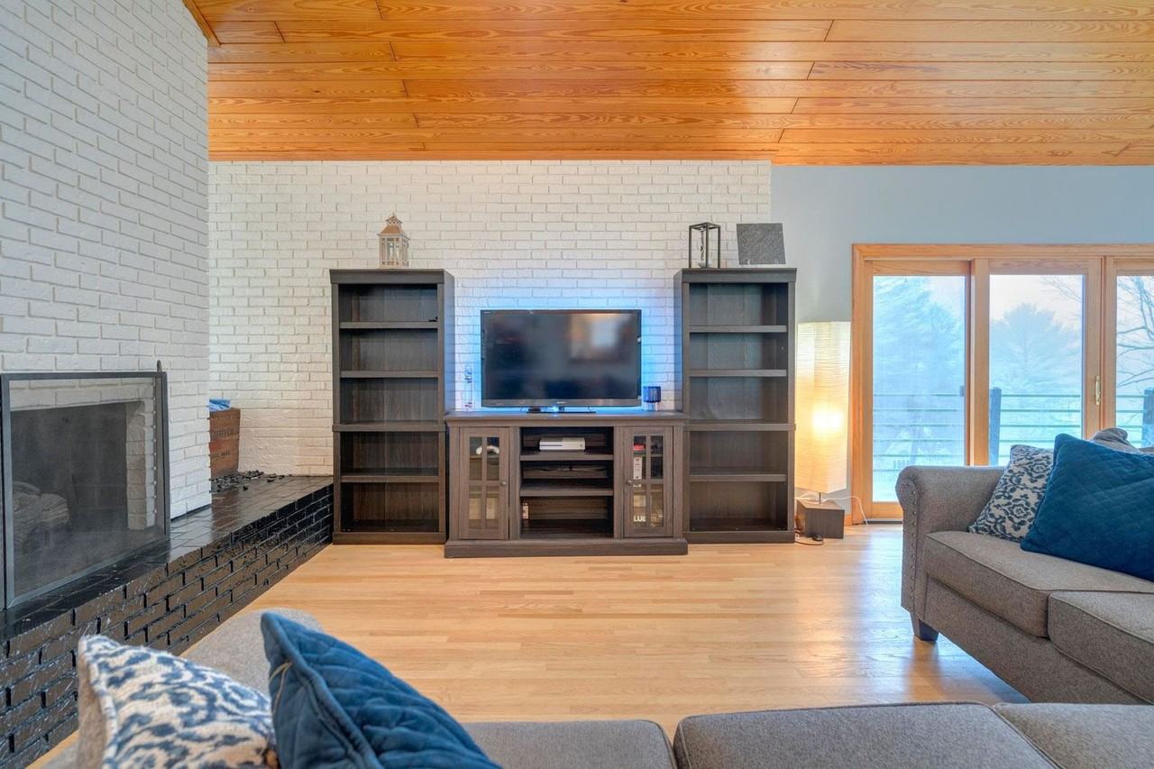 202 Fincastle Dr - Photo 4 of 28
