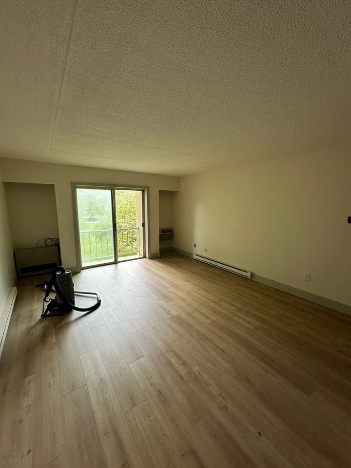 751 Main St - Photo 7 of 19