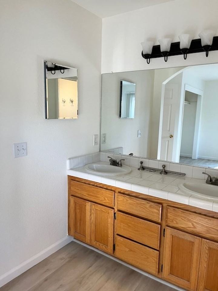 3534 Koso St - Photo 6 of 8