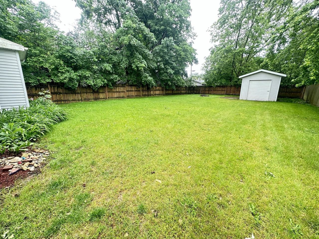 124 Miller St #1 - Photo 3 of 9