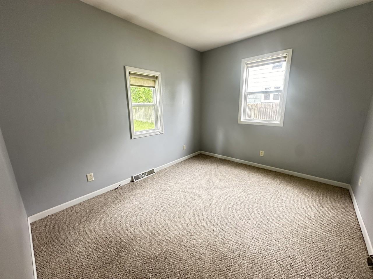124 Miller St #1 - Photo 6 of 9