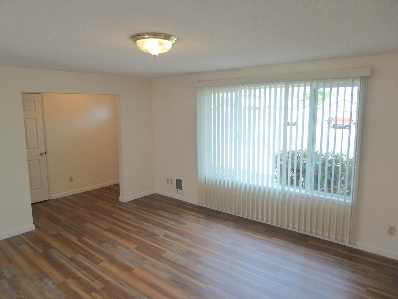 600 N 13th St #1 - Photo 3 of 13