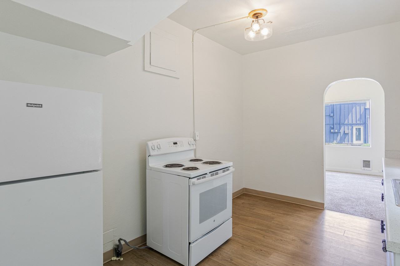 2304 S Wilkeson St #A - Photo 5 of 20