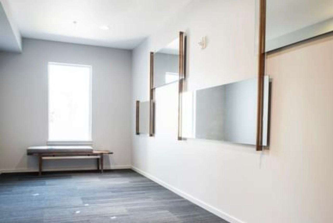 The Hawthorne Apts - Photo 7 of 37