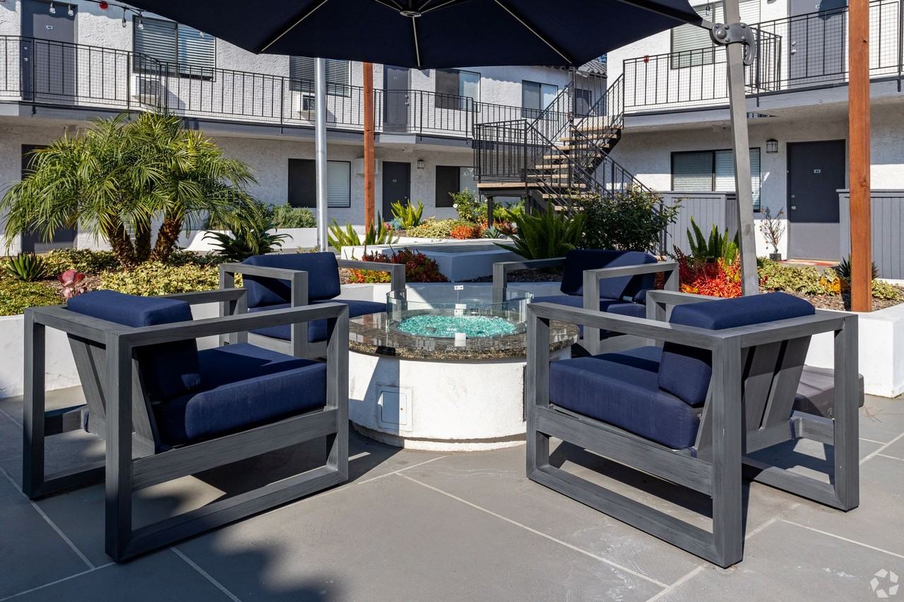 Portico - Photo 6 of 29