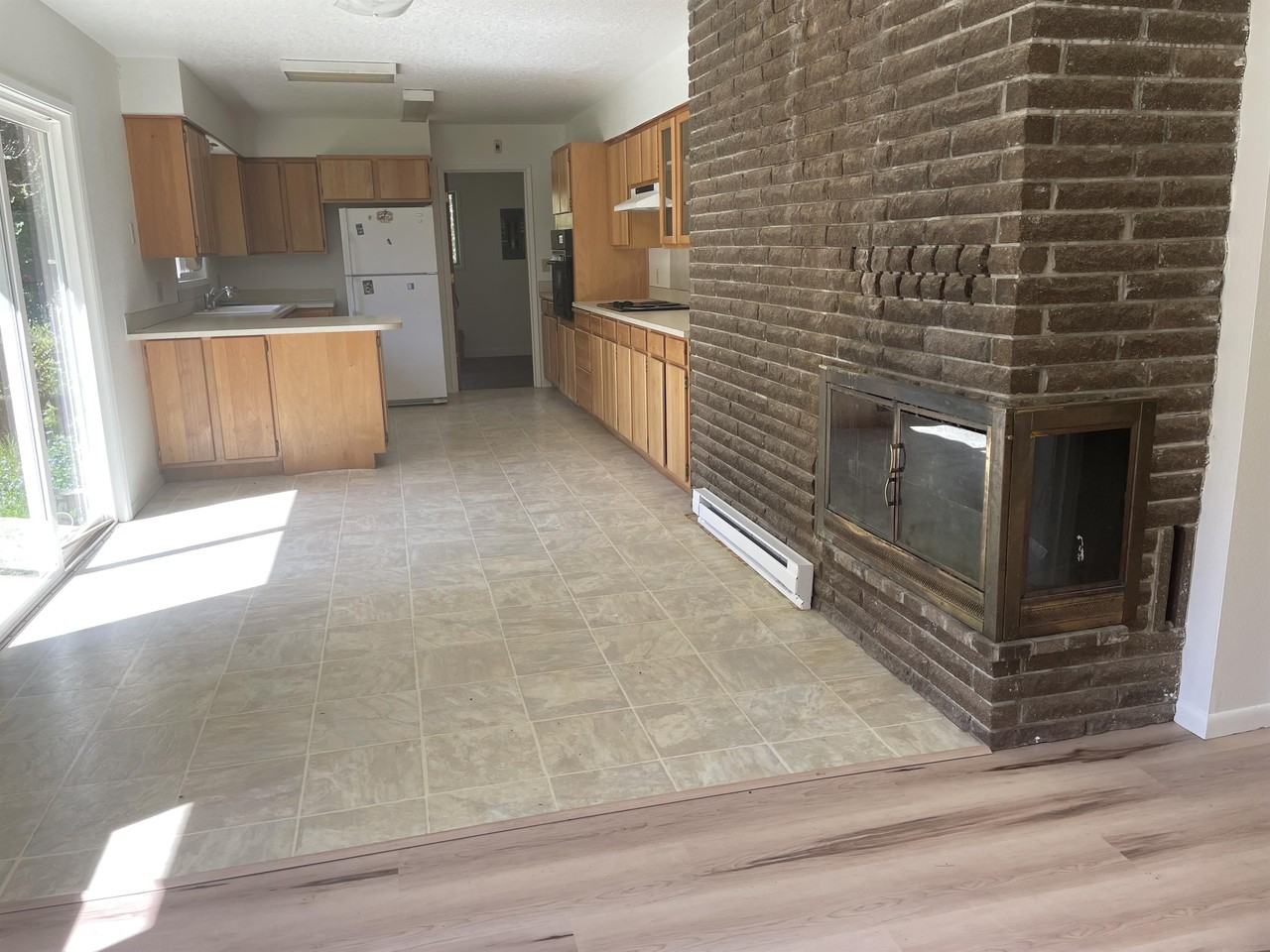 9540 Se Cedar St #1 - Photo 4 of 13