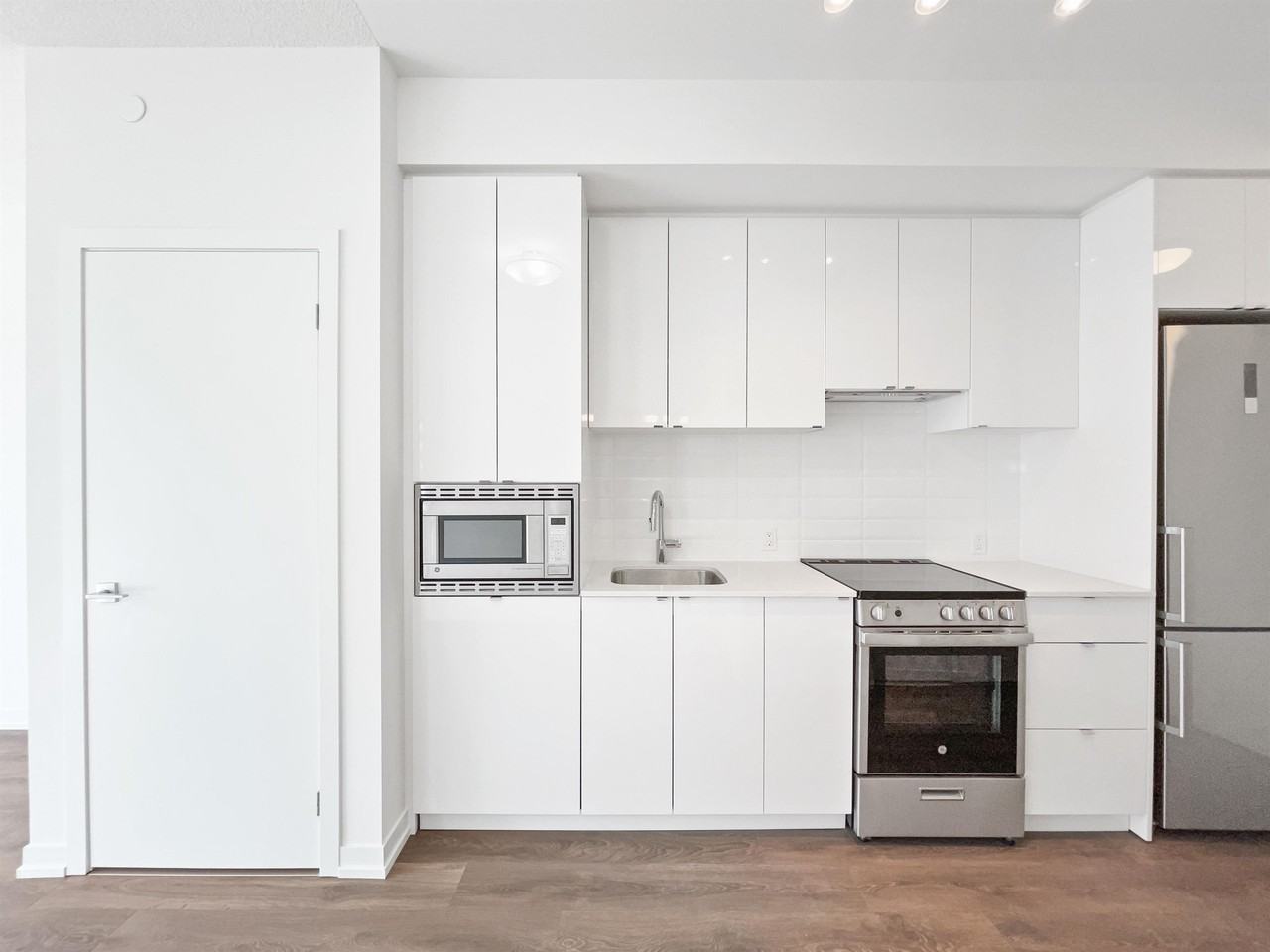 49 East Liberty St Unit 2411 #1 - Photo 7 of 22