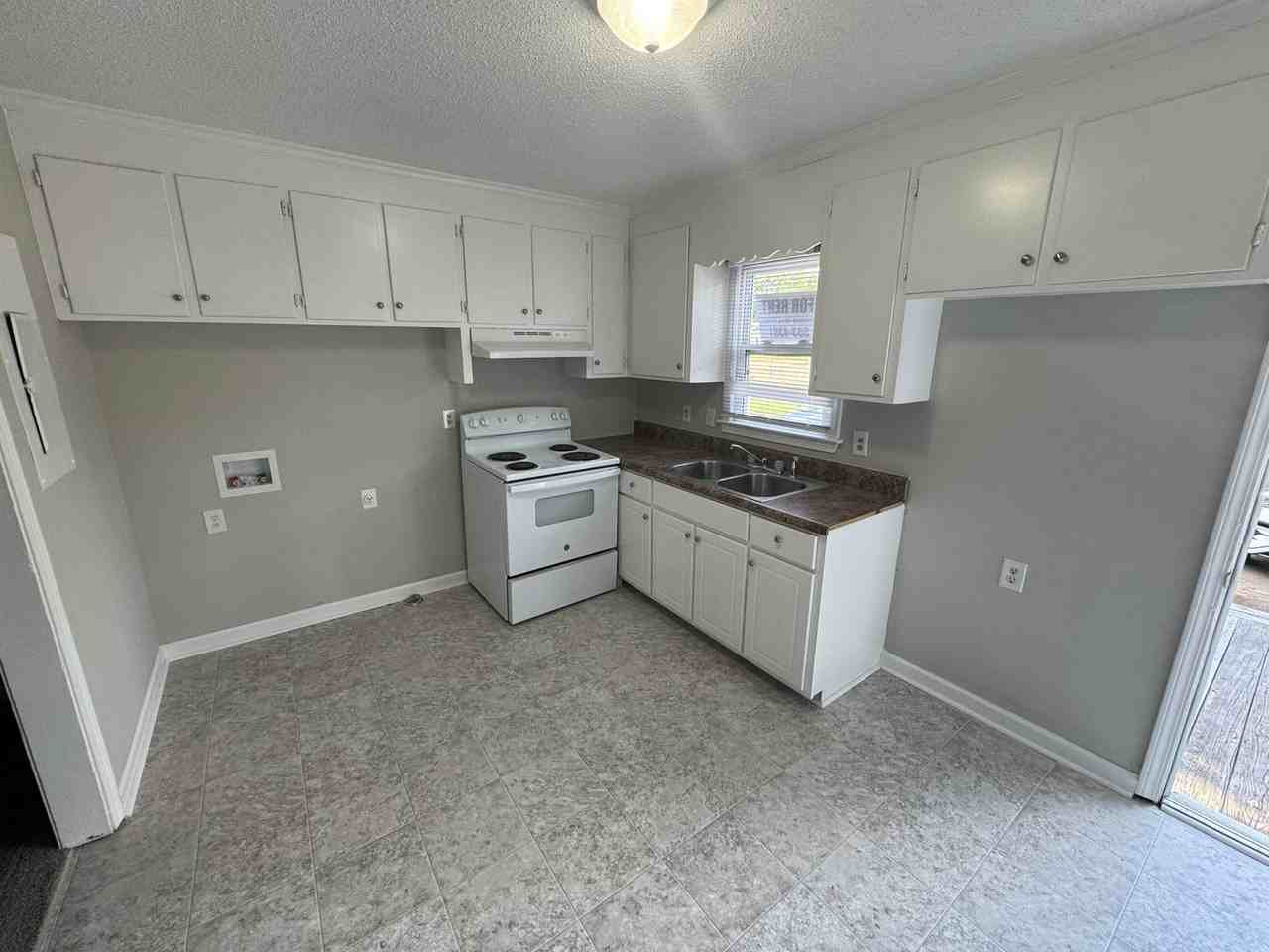 Dogwood1340 - Photo 3 of 10