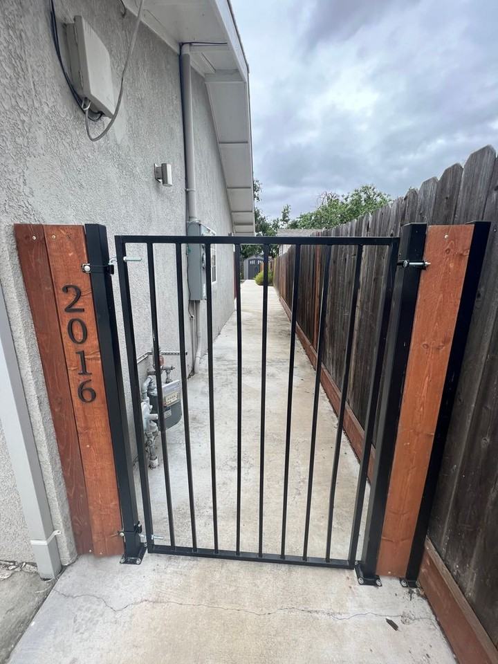 2016 Belmont Rd - Photo 3 of 26