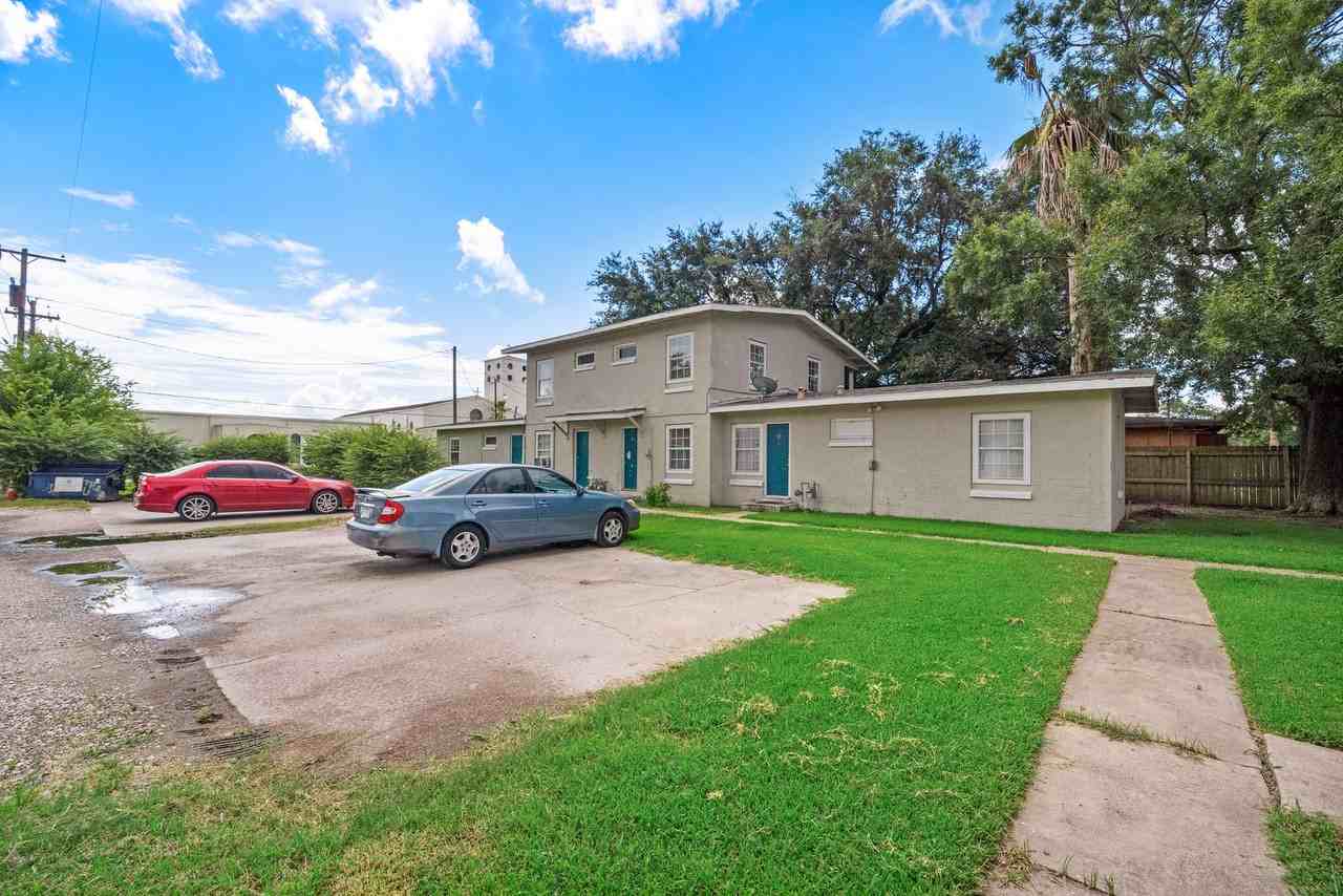 Third Ave Villas - Photo 3 of 28