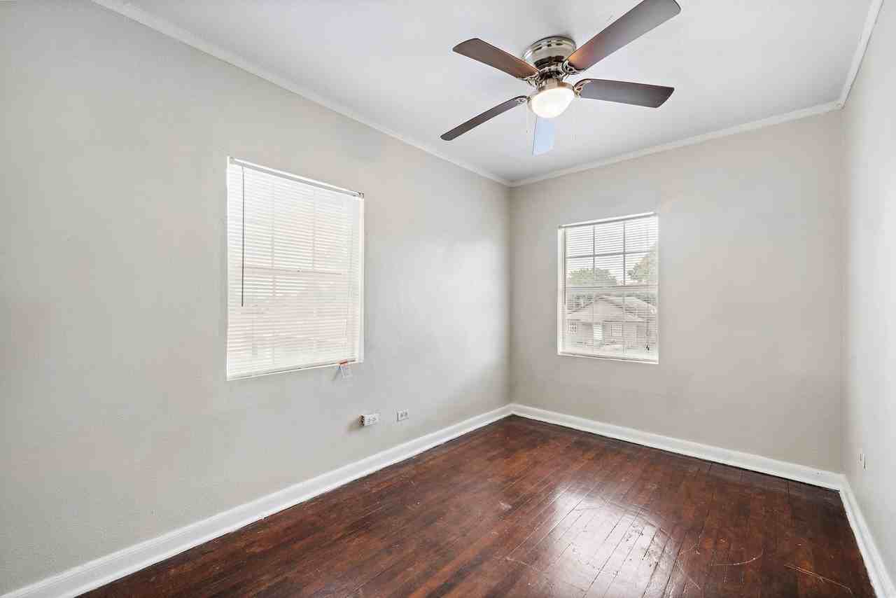 Third Ave Villas - Photo 7 of 28