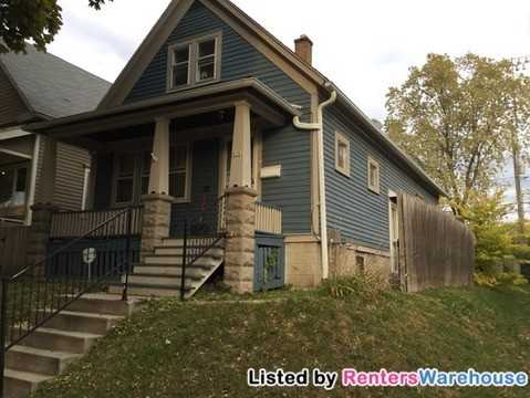 426 N 39th St - Photo 2 of 15