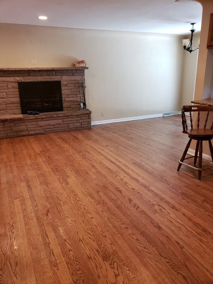 7870 Crestview Ln - Photo 2 of 14