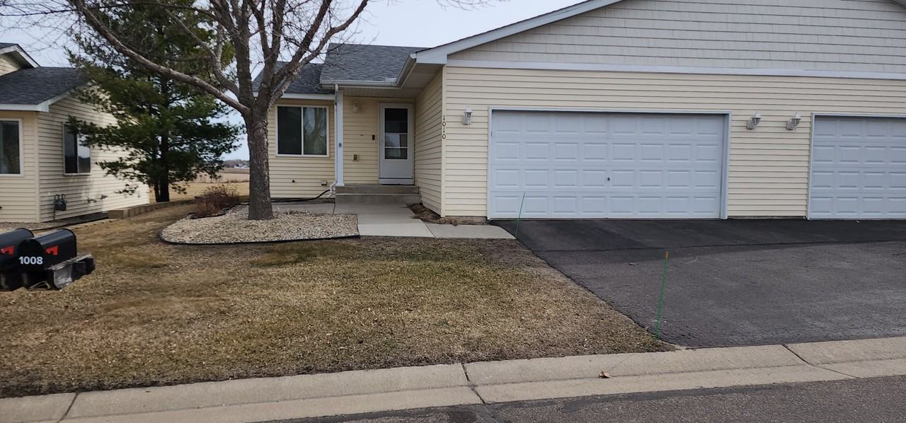 803 Ivy Ridge Ln - Photo 3 of 13