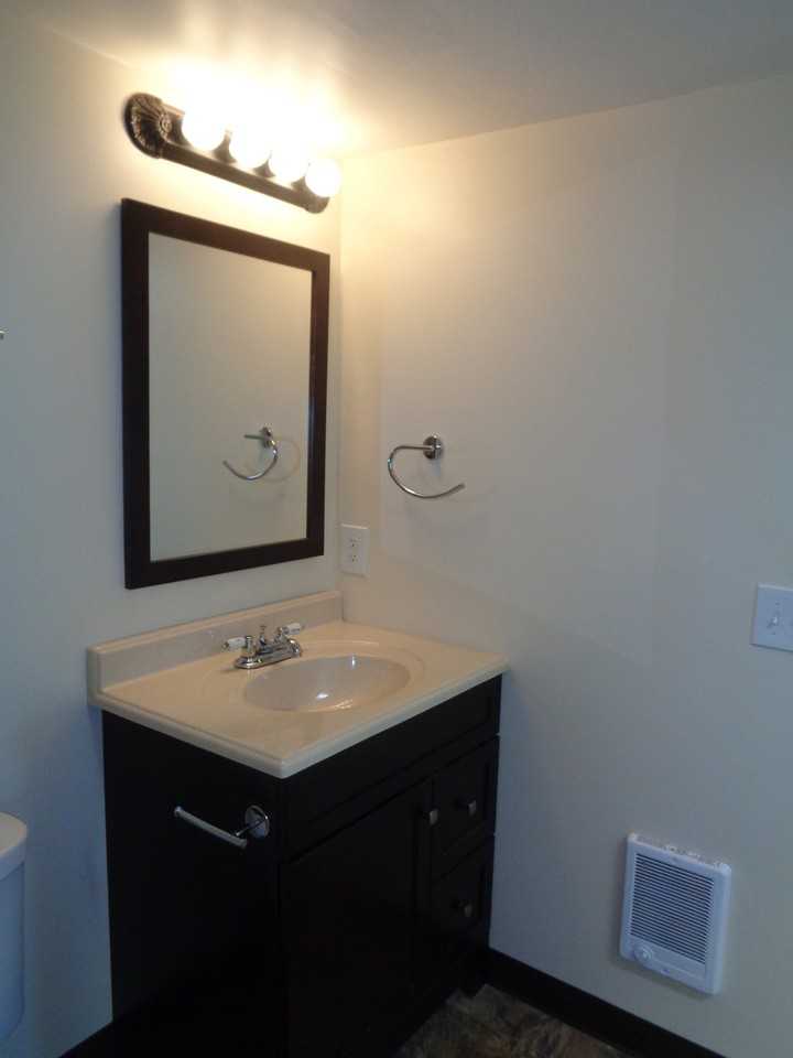 1247 Cortez Ave - Photo 7 of 14