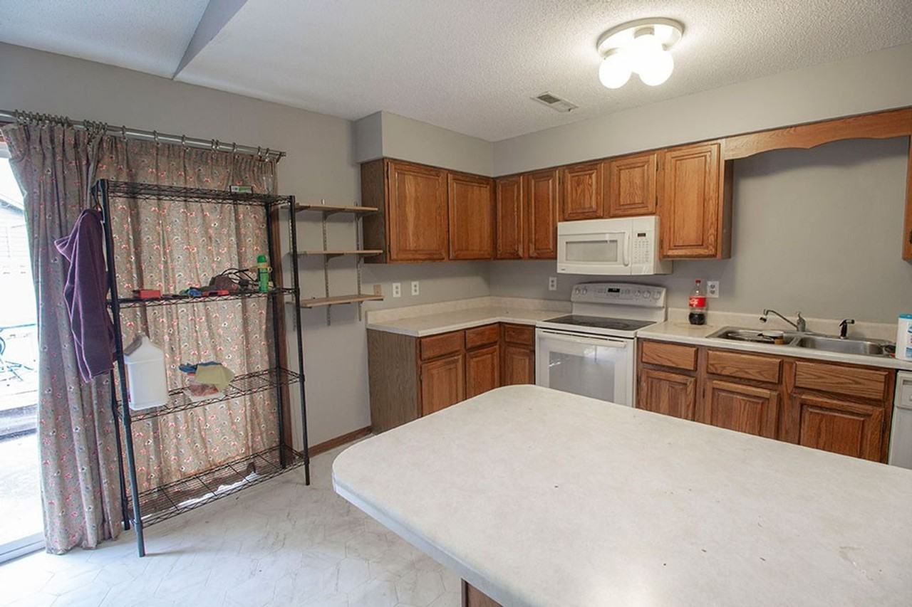 2011 Bridgewater Dr - Photo 6 of 37