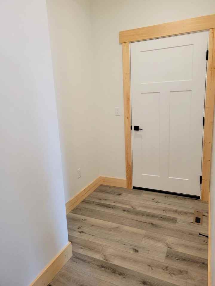 152 S Iowa St - Photo 5 of 18