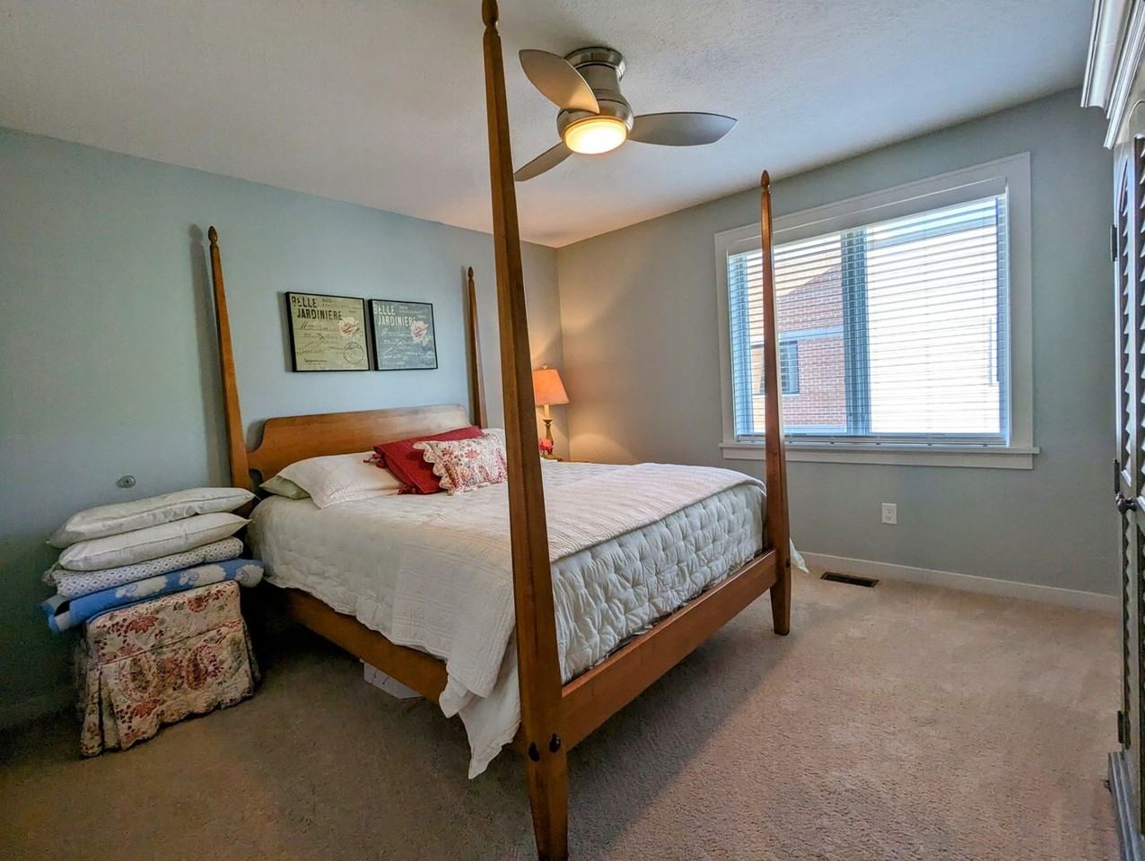 19 Atterbury Blvd - Photo 3 of 8