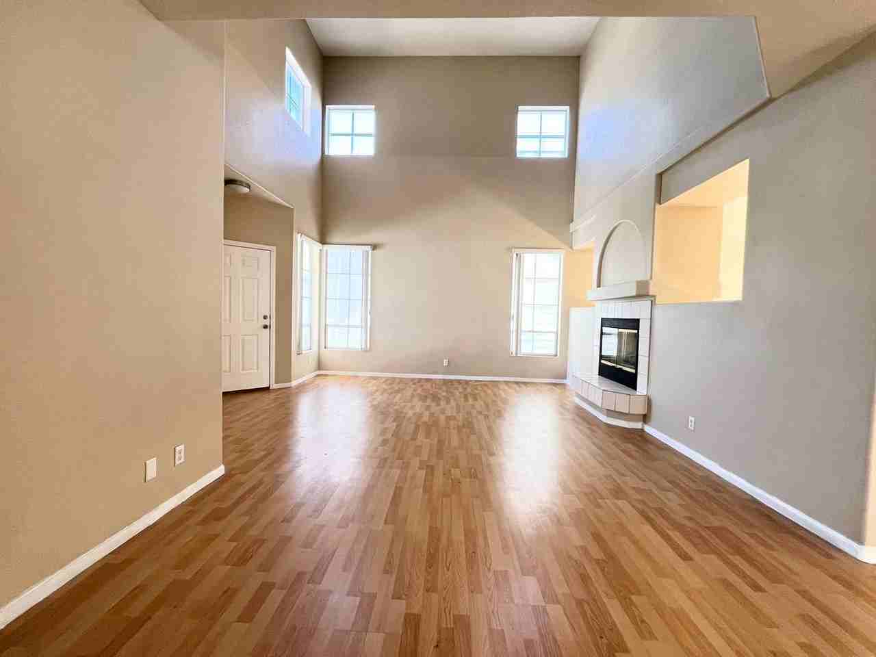 3367 Ceremony Dr - Photo 3 of 27