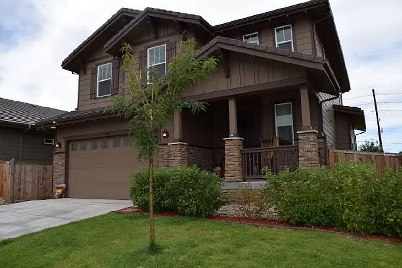 10091 Tall Oaks St - Photo 2 of 22
