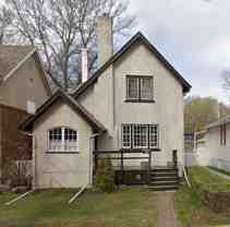 2264 Elphinstone St #1 - Photo 1 of 1