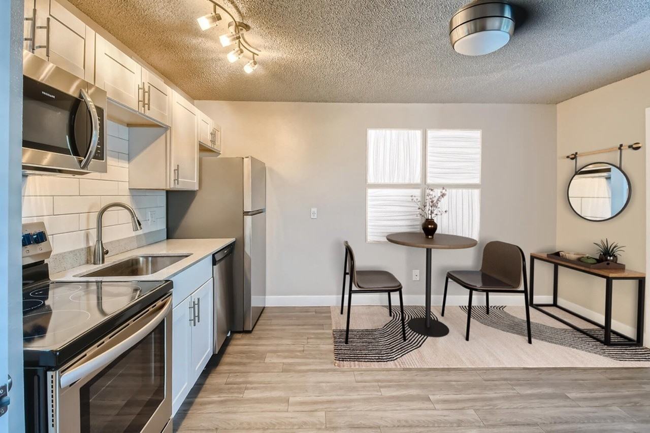 Rise Camelback - Photo 5 of 50