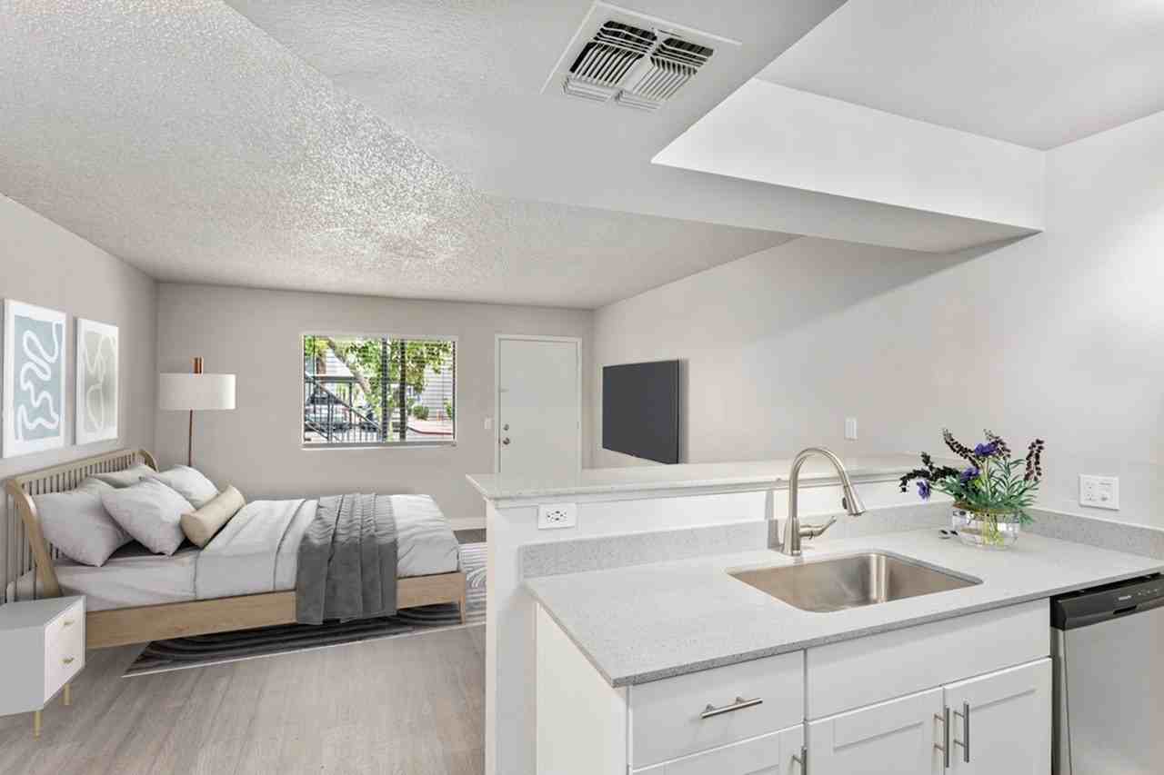 Rise Desert West - Photo 6 of 50