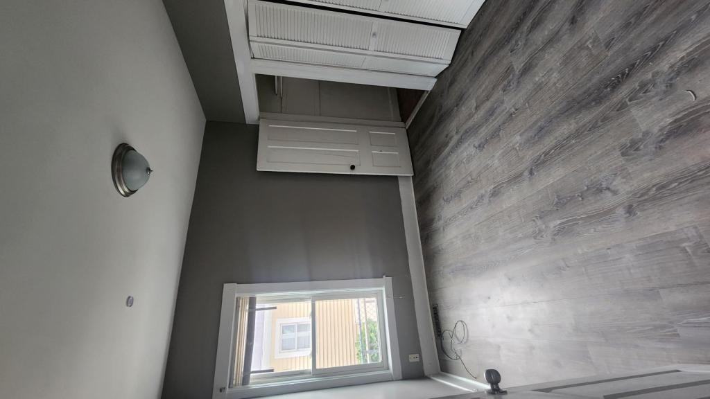 120 Southgate Street - Photo 5 of 9