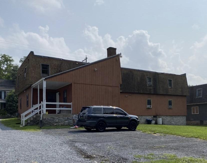 2937 Horseshoe Pike - Photo 2 of 17