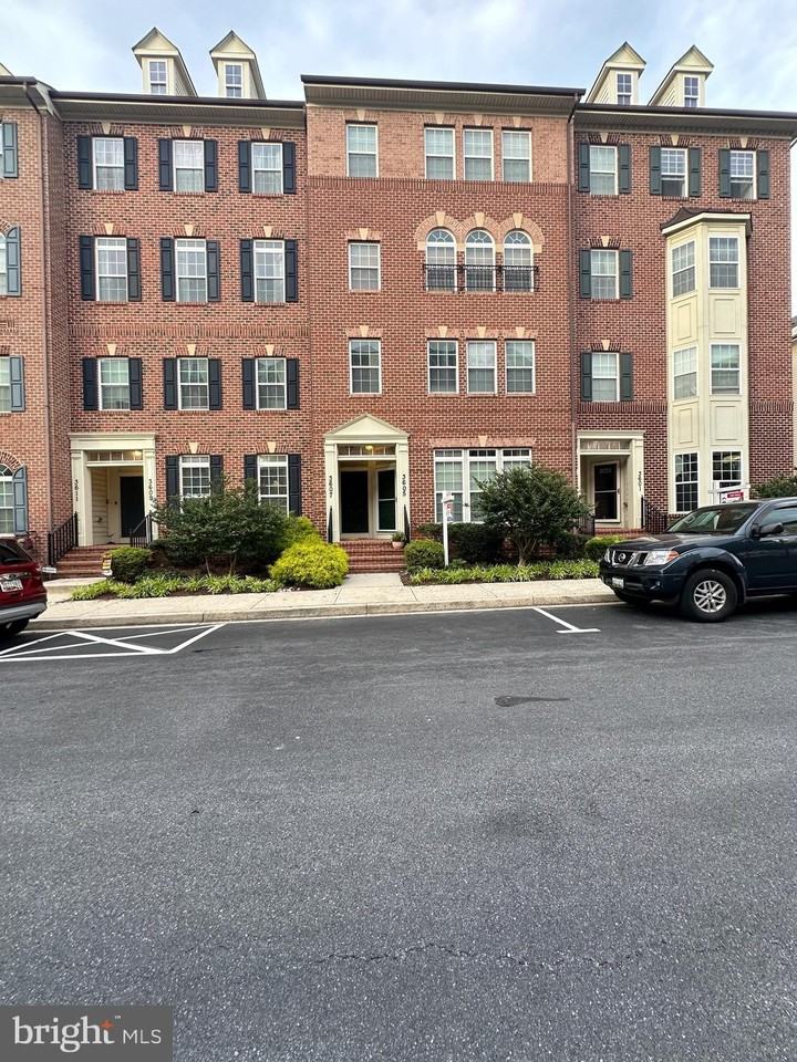 3605 Spring Hollow Ln, Frederick, MD 21704 3 Bedroom Apartment for
