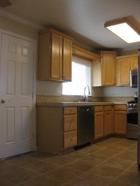 2603 Duhallow Way - Photo 3 of 18