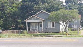 202 Carmel Dr - Photo 1 of 1