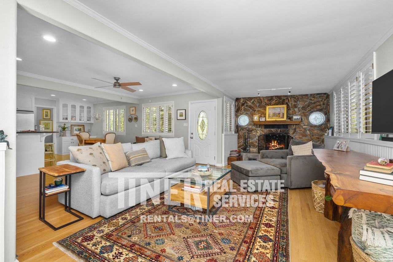 135 Clark St - Photo 2 of 50